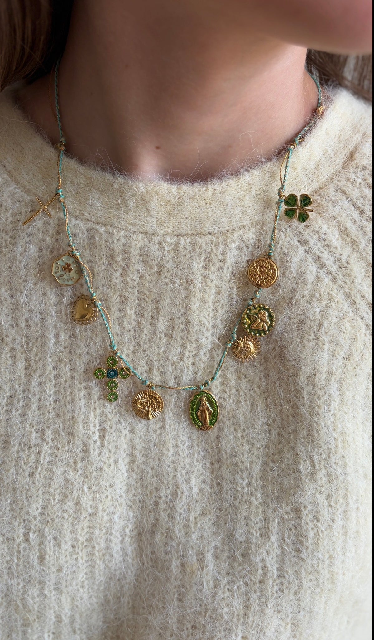 Collier multi pampilles