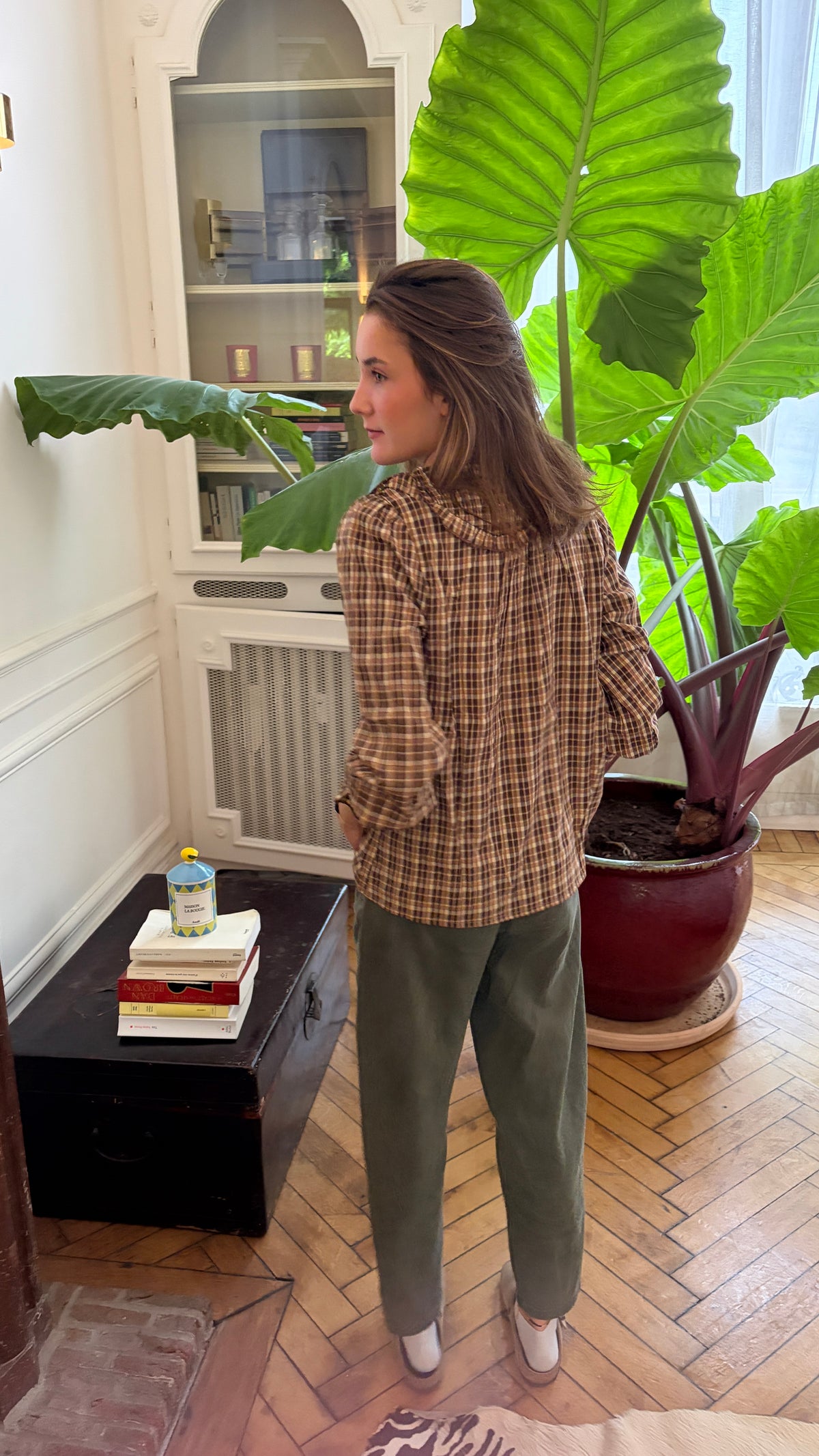 Blouse à carreaux col volanté