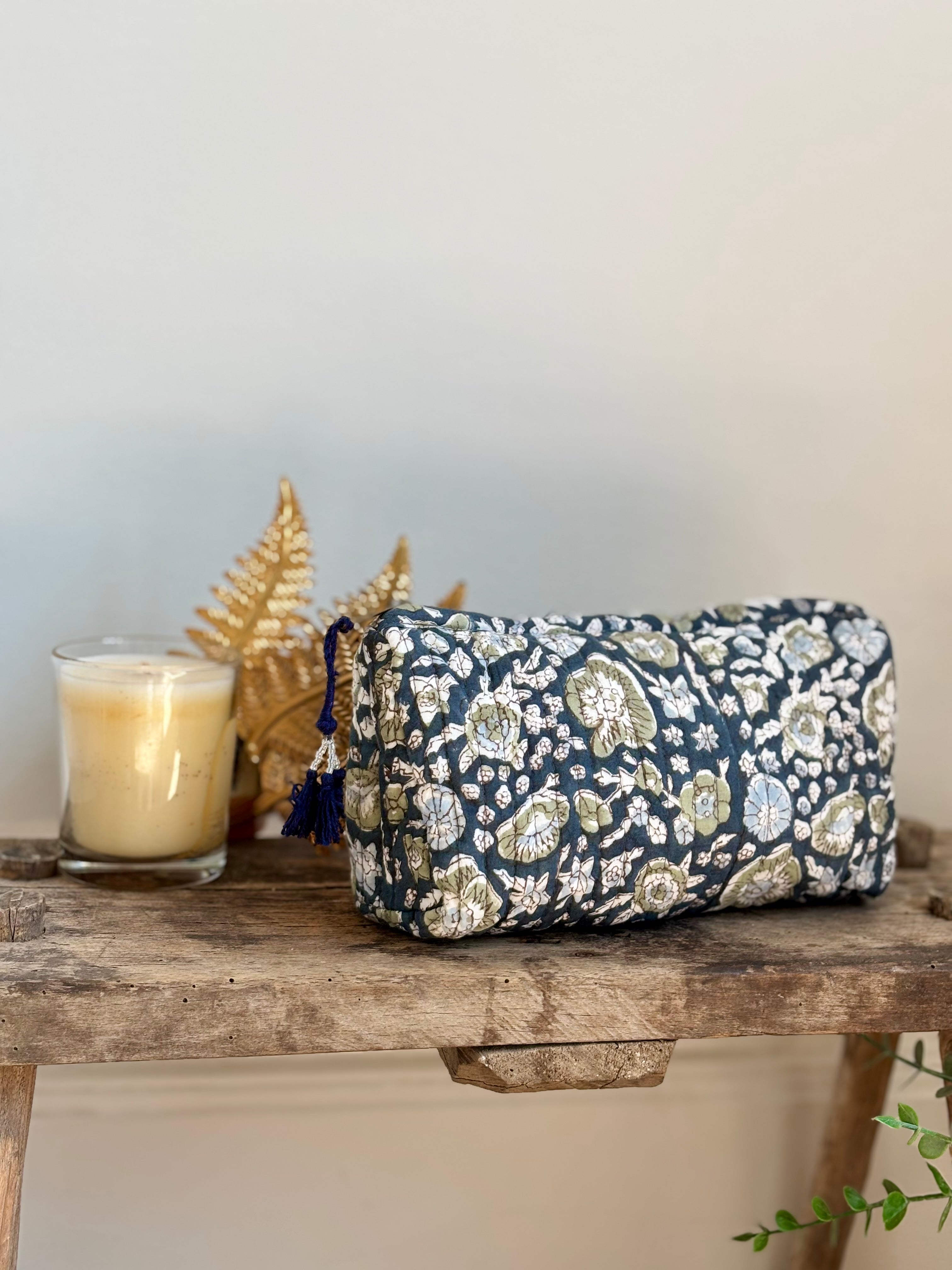 Trousse fleurie Noire