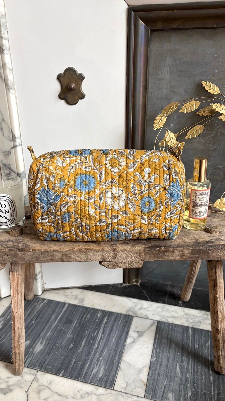 Trousse de toilette fleurie Moutarde